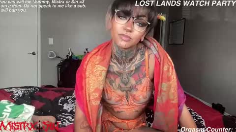 Snapshot of sinfulincubus chatting on 09.20.25 Mistrx Sin online show from 09.20.25