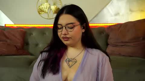 Snapshot of sinfull_angel chatting on 06.12.26 sinfull angel online show from 06.12.26
