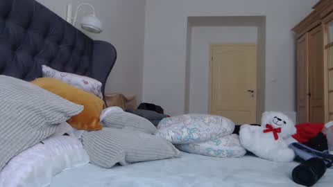 Snapshot of single_fox_4u chatting on 09.11.25 Lina online show from 09.11.25