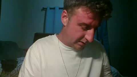 Snapshot of singledad88show chatting on 10.22.25 singledad88show online show from 10.22.25