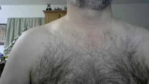 Snapshot of singleguy137 chatting on 09.30.25 Singleguy137 online show from 09.30.25