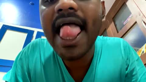 singletamilboy2 online show from 02.28.26