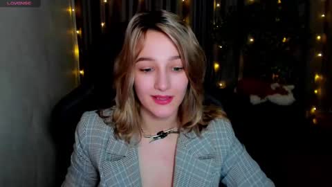 Sinty Noria online show from 02.14.25