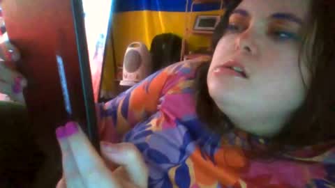 Siofra online show from 10.27.25