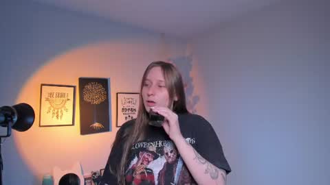 Siouxsie online show from 06.20.26