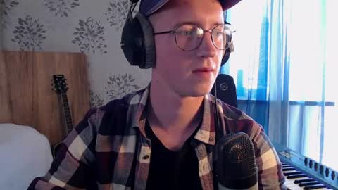 Snapshot of sir_mlnor chatting on 06.18.26 Alex online show from 06.18.26
