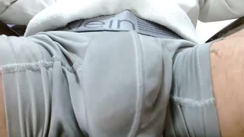 Snapshot of sir_tall_dom chatting on 12.21.24 AlphaMaster Rodrick online show from 12.21.24