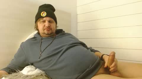 Snapshot of sirchrisx9 chatting on 12.17.25 SirChrisx9 online show from 12.17.25