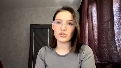 Snapshot of sirenapen chatting on 03.22.26 Aurora online show from 03.22.26