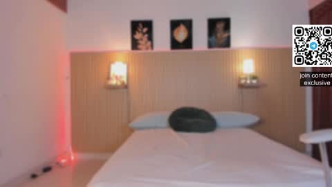 Snapshot of sirenita_xoxo chatting on 09.12.25 Sirenita online show from 09.12.25