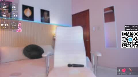 Snapshot of sirenita_xoxo chatting on 10.21.25 Sirenita online show from 10.21.25