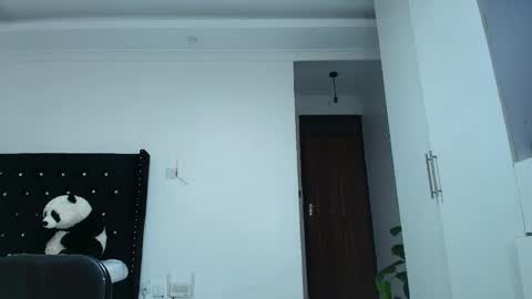 Snapshot of siri_saru chatting on 03.21.26 Deey online show from 03.21.26