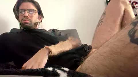 Snapshot of sirius1_ chatting on 02.20.26 Niki online show from 02.20.26