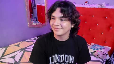 Snapshot of sirius_angels chatting on 12.24.24 Sirius angels online show from 12.24.24