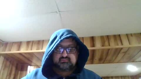 Snapshot of sirmike80 chatting on 12.22.25 SirMike80 online show from 12.22.25