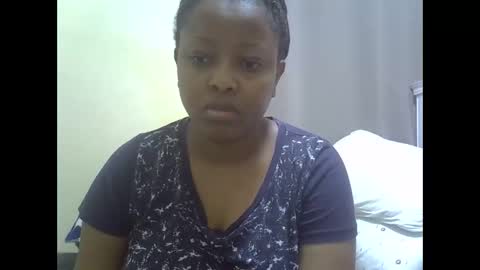 Snapshot of sisibrown97 chatting on 05.12.26 brown online show from 05.12.26