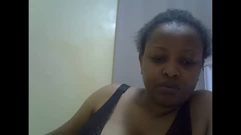 Snapshot of sisibrown97 chatting on 05.31.26 brown online show from 05.31.26