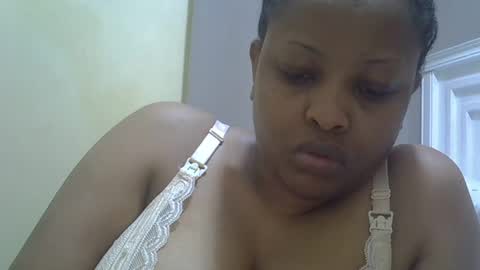 Snapshot of sisibrown97 chatting on 06.30.26 brown online show from 06.30.26