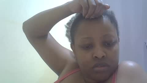 Snapshot of sisibrown97 chatting on 07.23.26 brown online show from 07.23.26