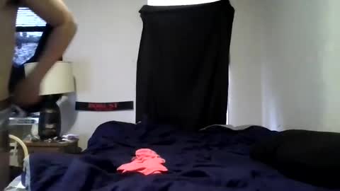 Snapshot of sissiebeard chatting on 12.07.24 sissiebeard online show from 12.07.24