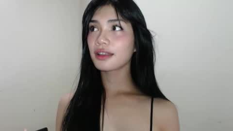 Snapshot of sissy_aljane chatting on 11.13.25 Aljane online show from 11.13.25