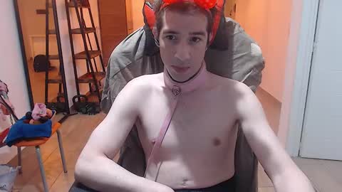 sissy slave online show from 01.09.25