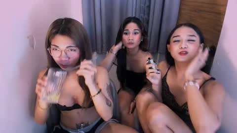 sissycumdumpster_goldey online show from 04.25.26