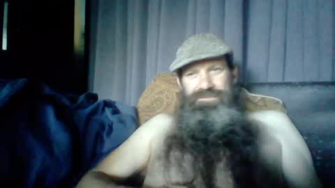 sitonmybeardxxx online show from 06.06.26