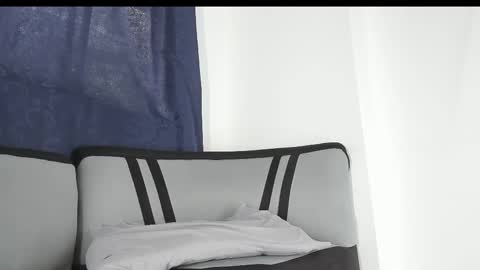 Snapshot of siul_bigcock chatting on 03.09.25 Siul Thompson online show from 03.09.25