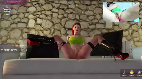 Snapshot of sixelaando chatting on 12.18.24 sixelaando online show from 12.18.24