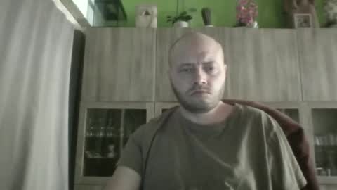 Snapshot of sixten113 chatting on 04.15.26 sixten113 online show from 04.15.26