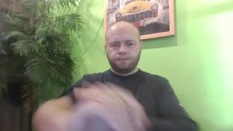 Snapshot of sixten19795 chatting on 11.05.25 sixten19795 online show from 11.05.25