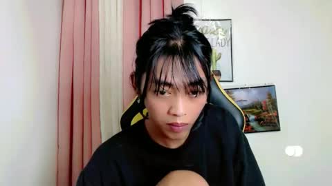 Snapshot of sizka_ford chatting on 11.05.25 Sizka online show from 11.05.25