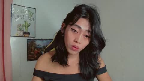 Snapshot of sizka_ford chatting on 11.23.25 Sizka online show from 11.23.25