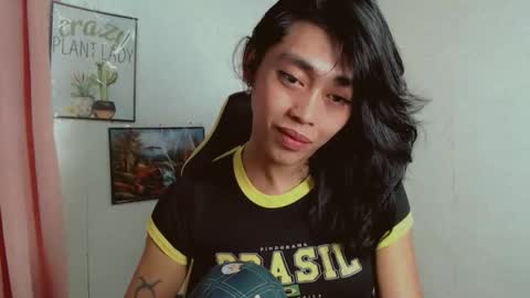 Snapshot of sizka_ford chatting on 11.28.25 Sizka online show from 11.28.25