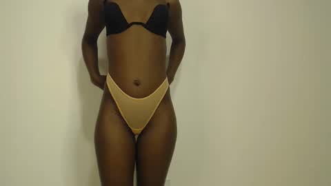 sizzly_ass online show from 05.17.26
