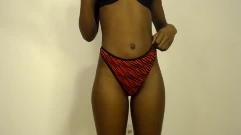 sizzly_ass online show from 06.14.26