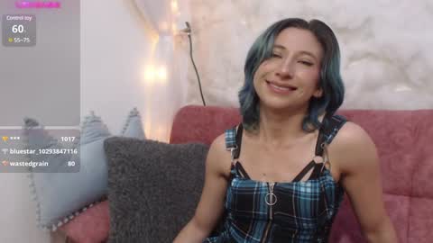 Snapshot of skarletjhonson_ chatting on 01.18.25 Skarlet  online show from 01.18.25