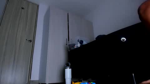 Snapshot of skarletsexy chatting on 11.03.25 Skarlet online show from 11.03.25