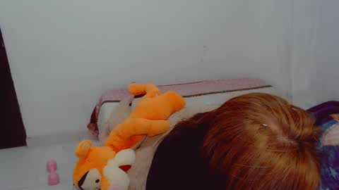 Snapshot of skarlett2072 chatting on 10.06.25 Arlett online show from 10.06.25