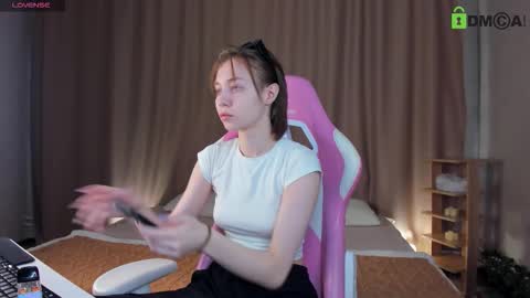 Emily online show from 12.19.25