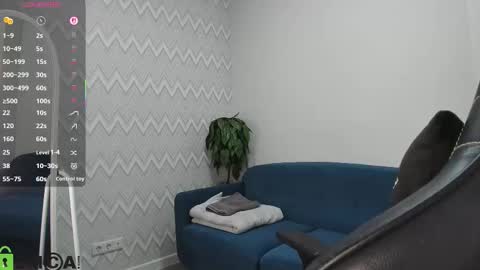 Snapshot of skinny_alice chatting on 10.26.25 Alice GMT 2 Mon Tues Thur Fri Sun 0300am-0900am online show from 10.26.25