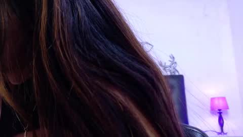 skinny_hottie18 online show from 03.01.25