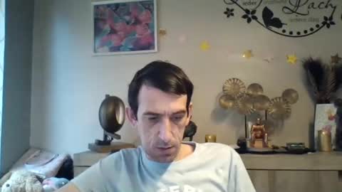 Snapshot of skinnybigcock2 chatting on 02.25.25 SkinnyBigCock2 online show from 02.25.25