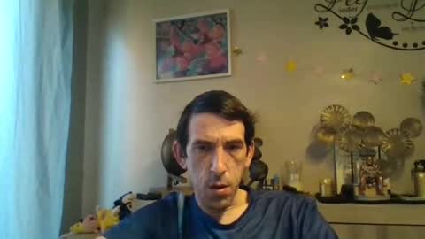 Snapshot of skinnybigcock2 chatting on 03.09.25 SkinnyBigCock2 online show from 03.09.25