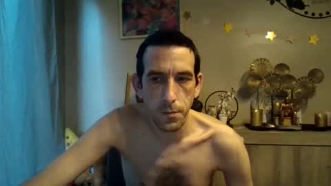 Snapshot of skinnybigcock2 chatting on 10.24.25 SkinnyBigCock2 online show from 10.24.25