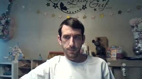 Snapshot of skinnybigcock2 chatting on 02.24.26 SkinnyBigCock2 online show from 02.24.26