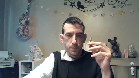 Snapshot of skinnybigcock2 chatting on 03.13.26 SkinnyBigCock2 online show from 03.13.26