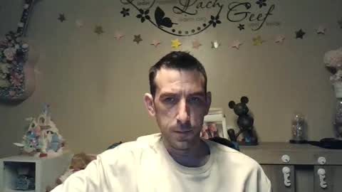 Snapshot of skinnybigcock2 chatting on 03.15.26 SkinnyBigCock2 online show from 03.15.26