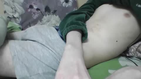 skinnycuteb0y online show from 01.20.25